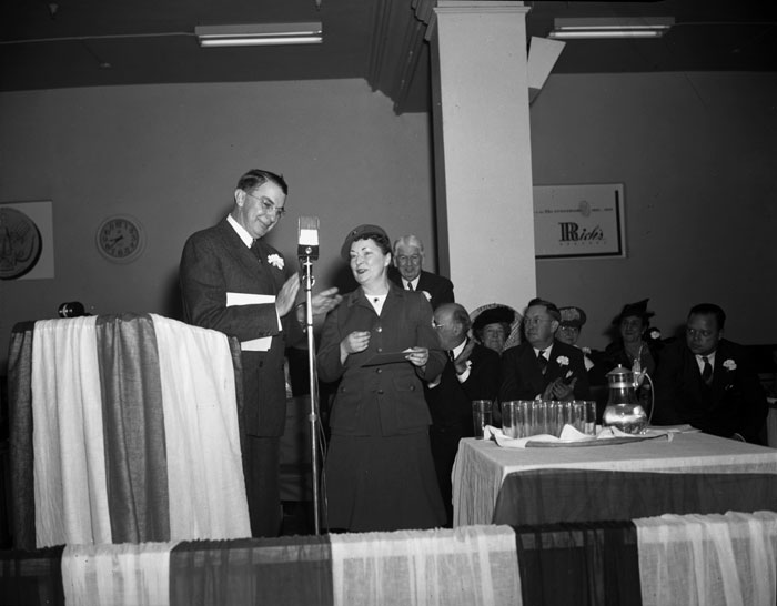 Margaret Mitchell on the right and Frank Neely (Rich's General Manager and later president) on the left. From January 2, 1942 when Rich's was celebrating its Diamond Jubilee. Mitchell was unveiling 5 murals Rich's had commissioned for the store done by prominent artists: Witold Gordon, Wilbur Kurtz and John Sitton.