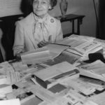 This image has an empty alt attribute; its file name is Dunaway2.jpg